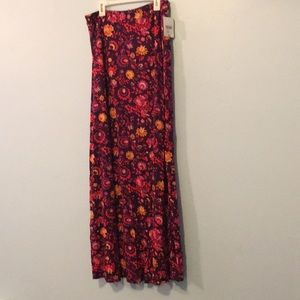 NWT Floral paisley maxi skirt